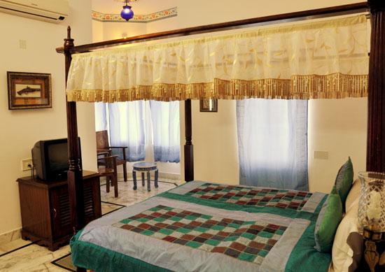 Hotel Karohi Haveli